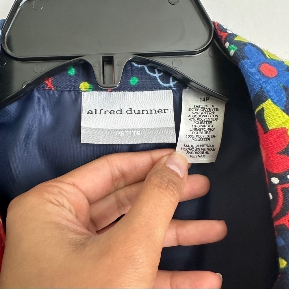 Alfred Dunner Women's Open Front Jacket in Colorful Paisley Floral Print sz 14P - Picture 3 of 13